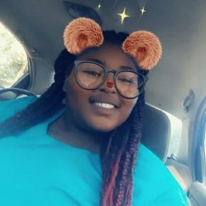 Meet your Posher, Laronda